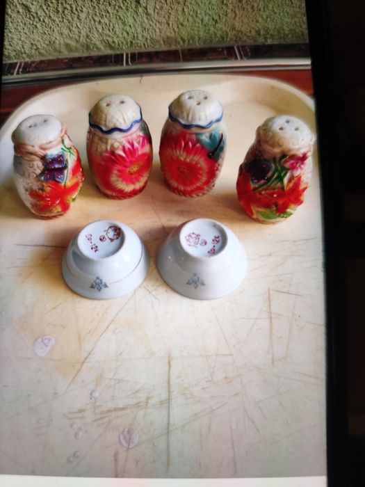 Наборы для специй, солонки, кувшинчики для молока