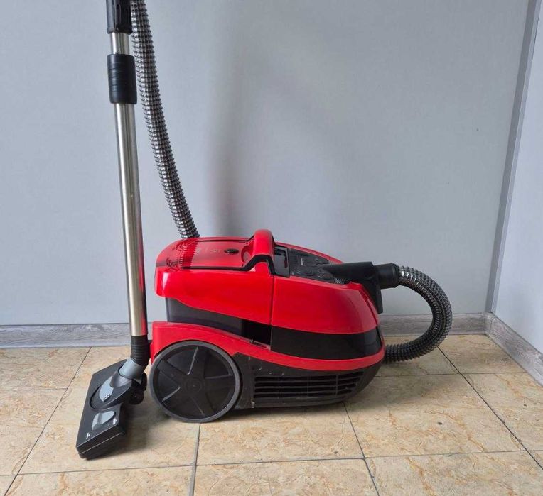 Пылесос Bosch BWD421PET (Ерубаева 54) лот 635600