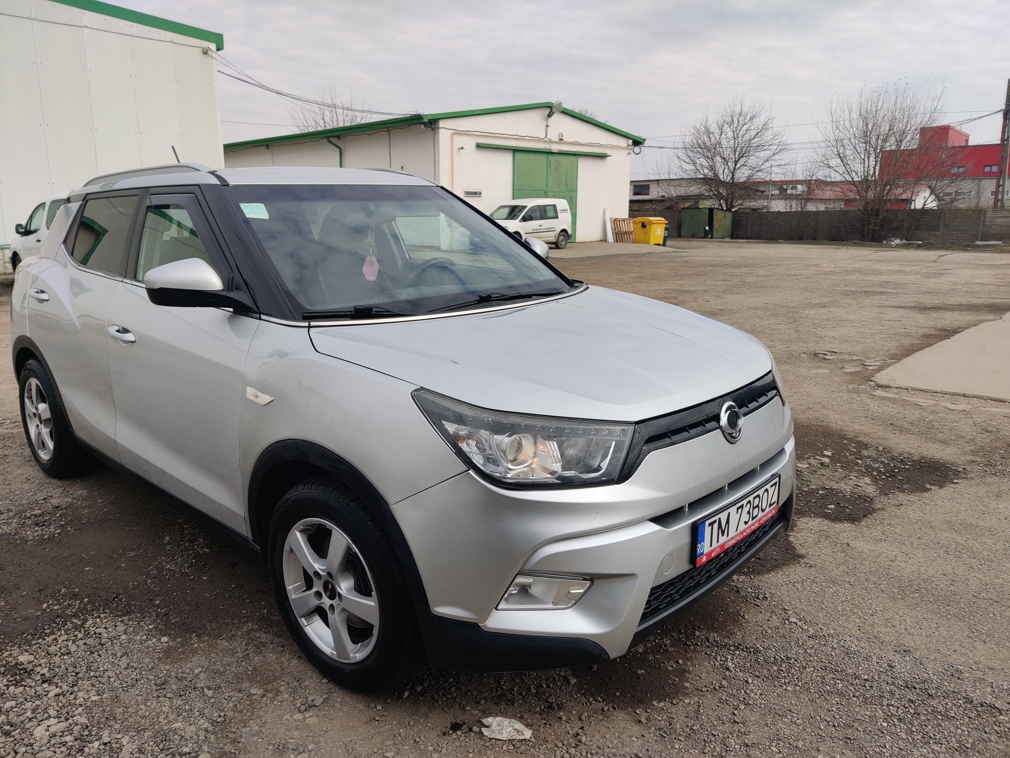 Vând Ssangyong Tivoli 1,6 benzina +gpl
