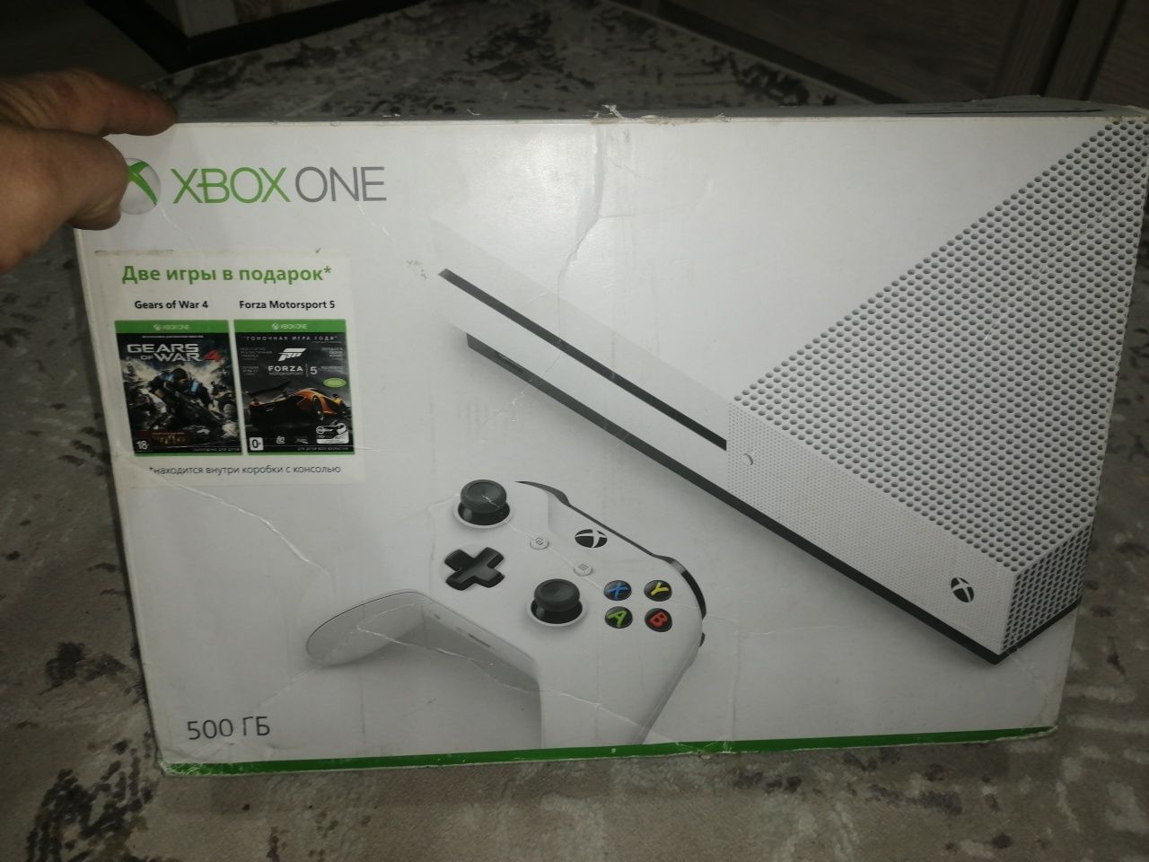 XBOX ONE S В идеальном состоянии.