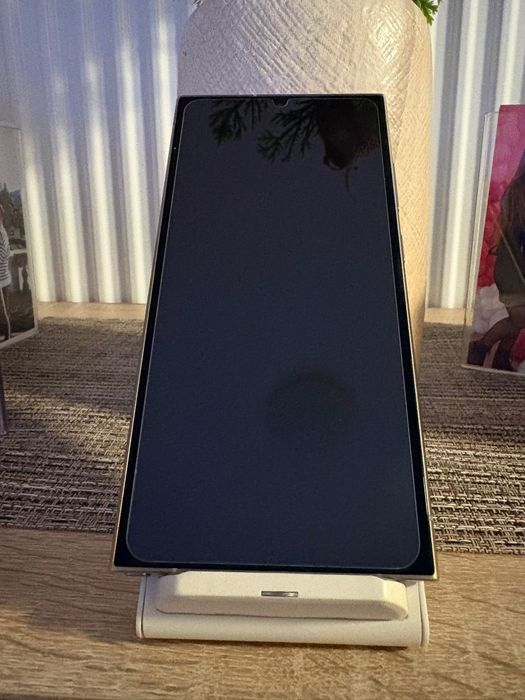 Vand/Schimb s24 ultra 256.