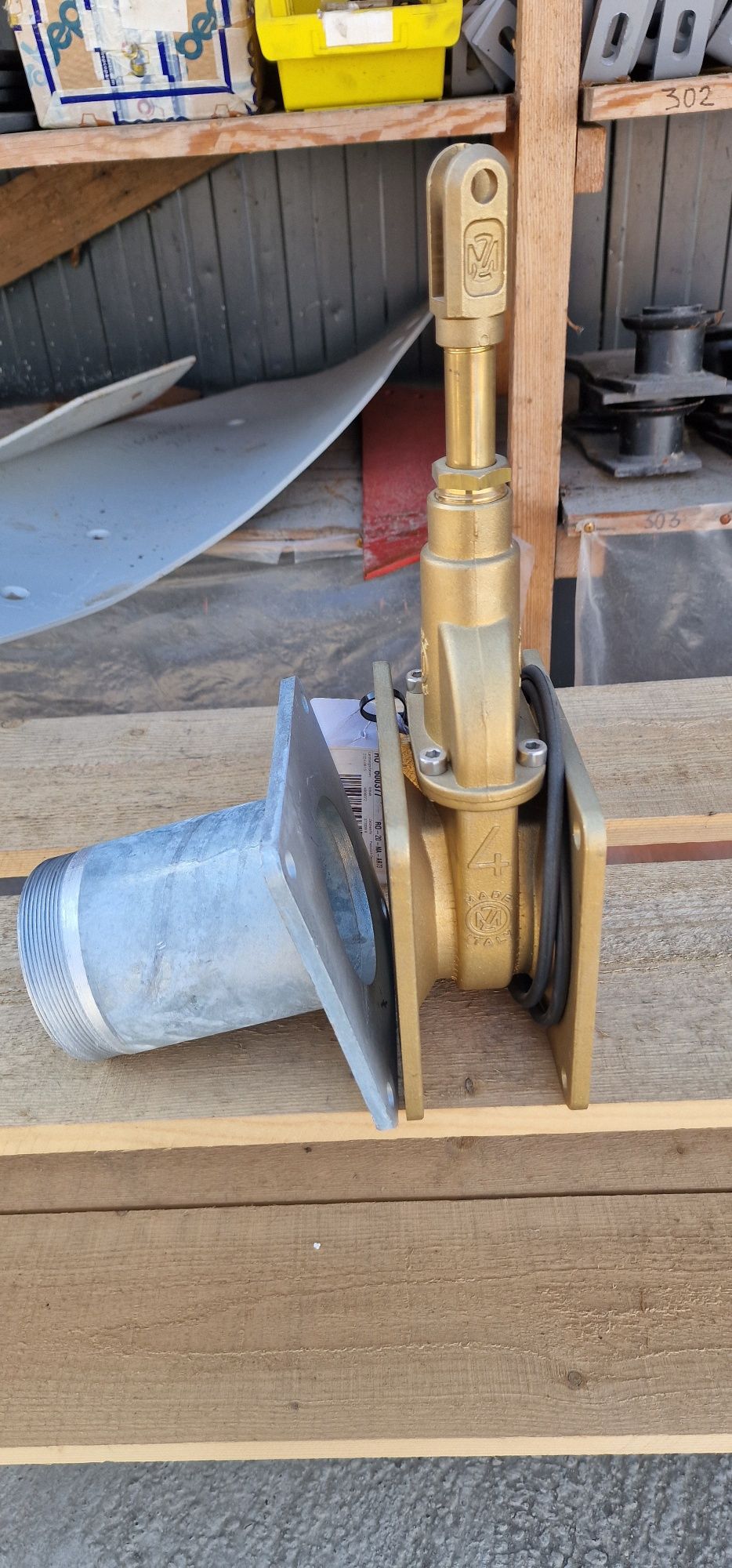 Robinet vana mufa lungă 4 toli import Italia tip perrot bazzoli bauer