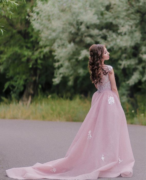 Продам вечернее платье