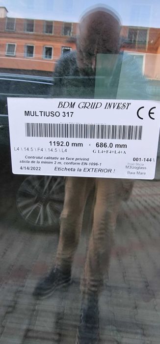 Ferestre pvc cu geam termoizolant (3 sticle)