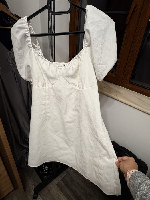 Rochie albă, mărime L