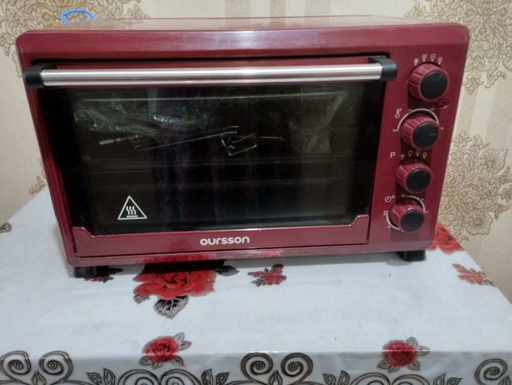 Продам электропечь отличном состояние