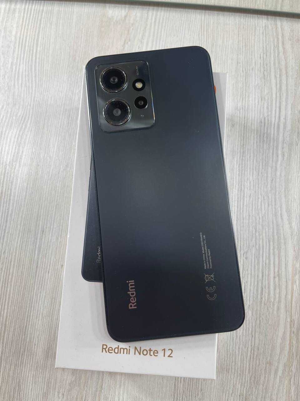 Продаю свой телефон Xiaomi Redmi Note 12 4G 128\4+4
