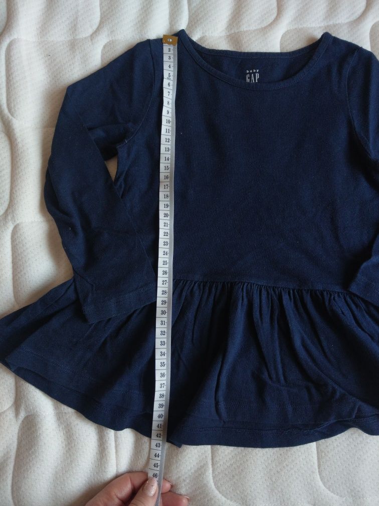 Nr 98-104, 2 bluze Gap Baby