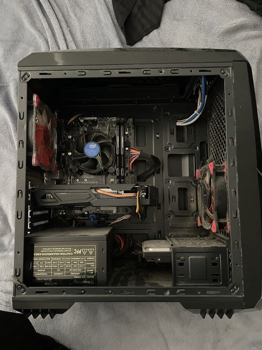 Vand pc si monitor