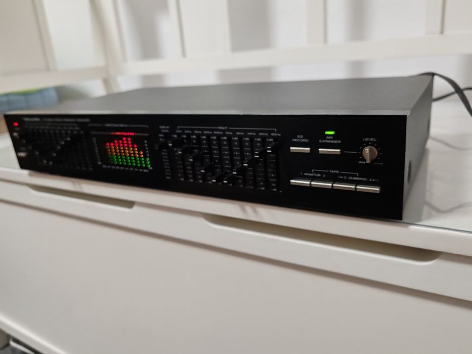 EQ, egalizator grafic Realistic, Germania