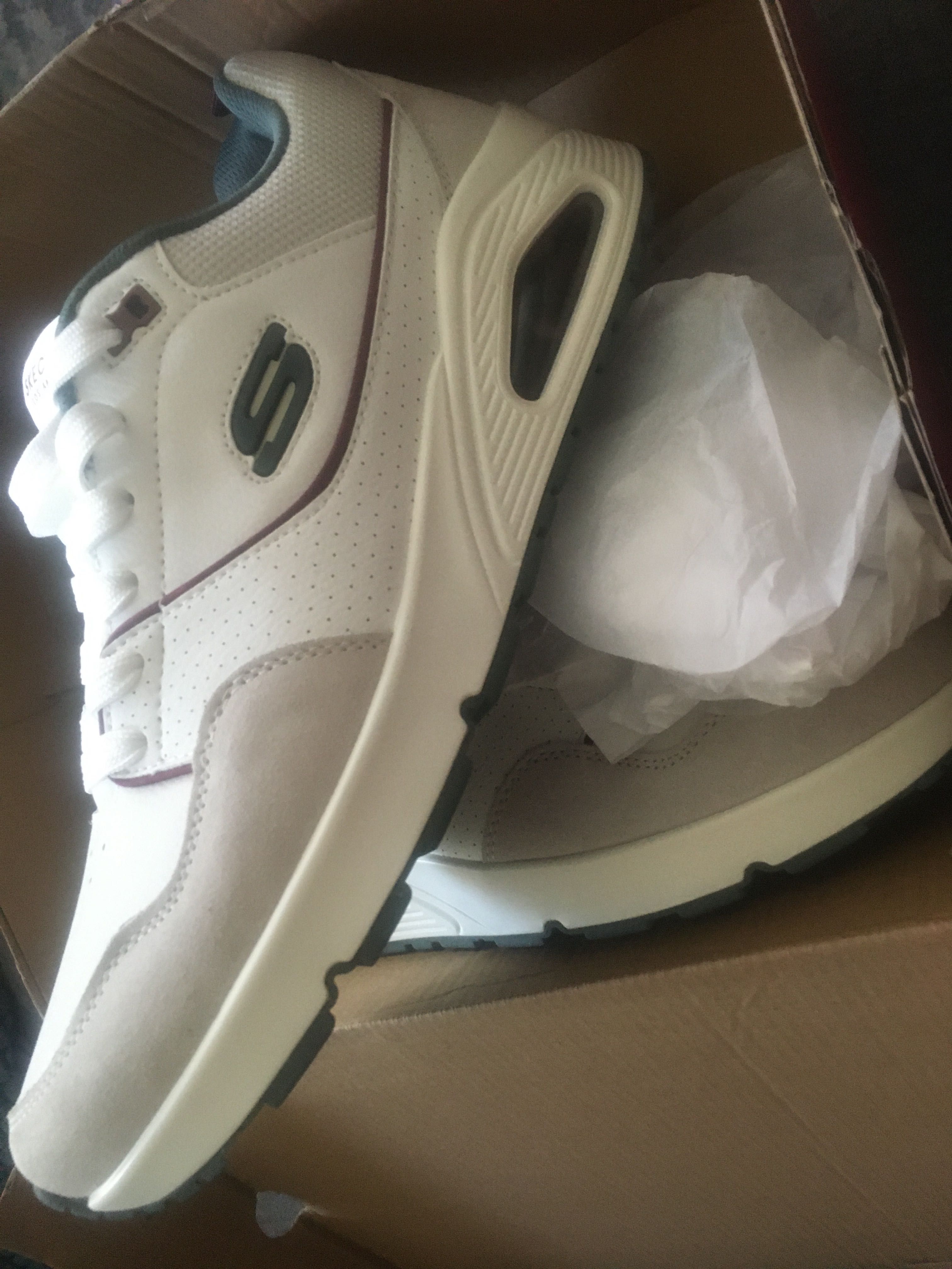 Skechers street with Air-cooled memory foam size 45