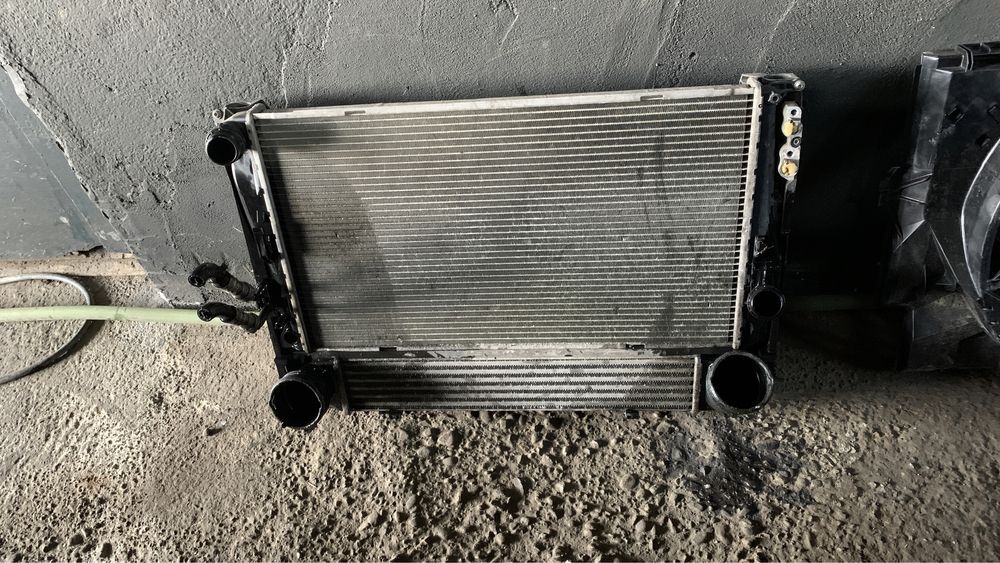 Trager complet radiatoare ventilator bmw e90/e91 330d 330xd
