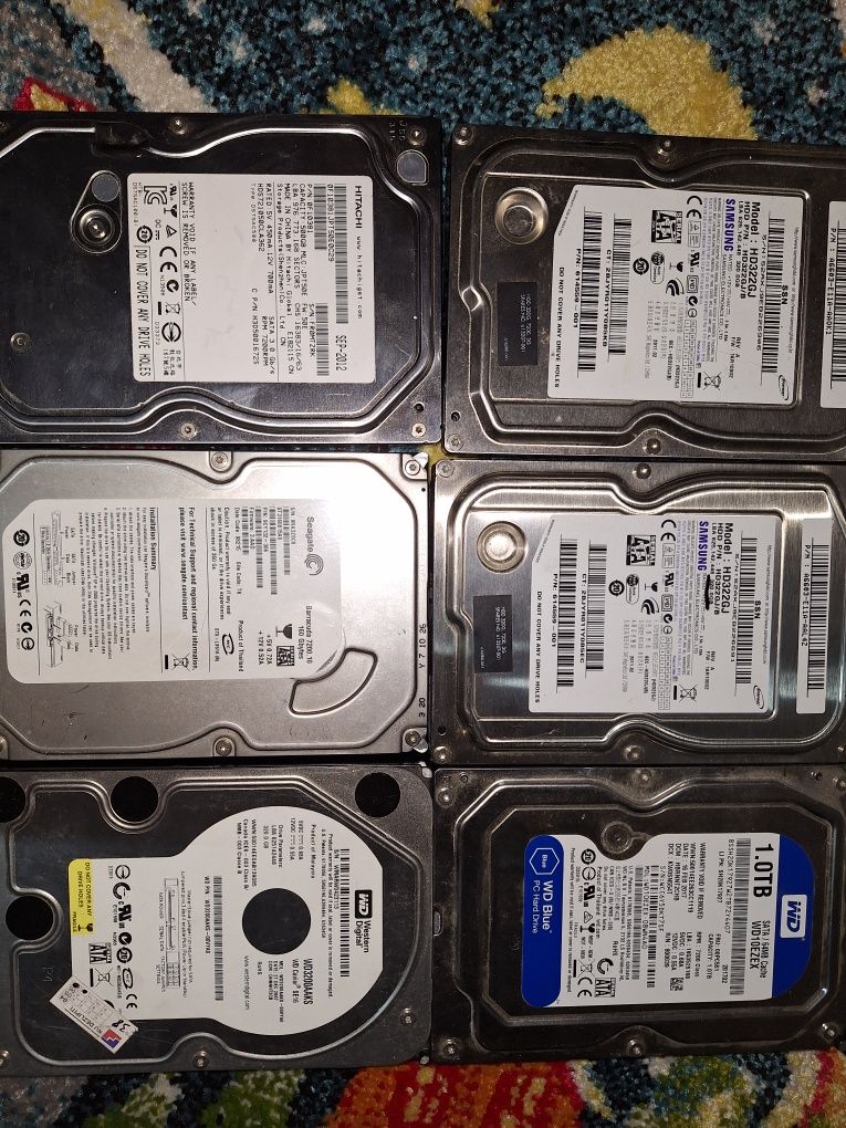 Vand Hardiskuri HDD diferite capacitati 1TB 320gb 160gb