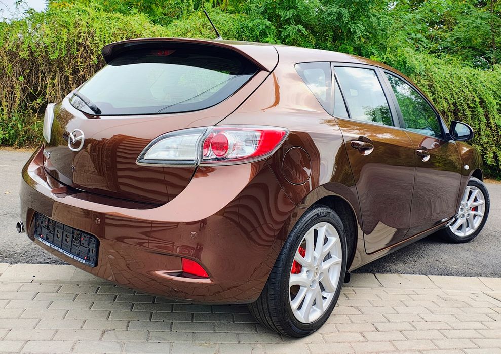 Mazda 3 model Kenco 1.6 benzina euro 5