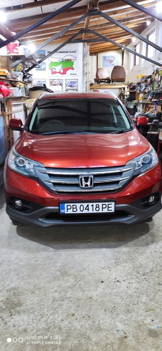 Продавам Хонда ЦРВ