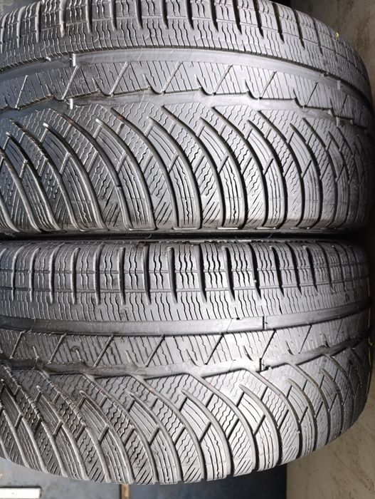 Anvelope de iarnă 225 40 18 Michelin