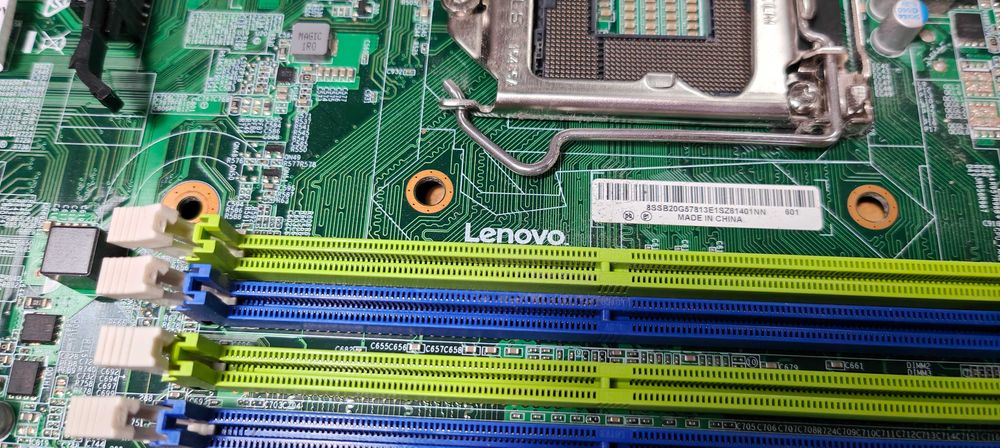 Lenovo Placa de baza SPP0G86856 P520 #A5989