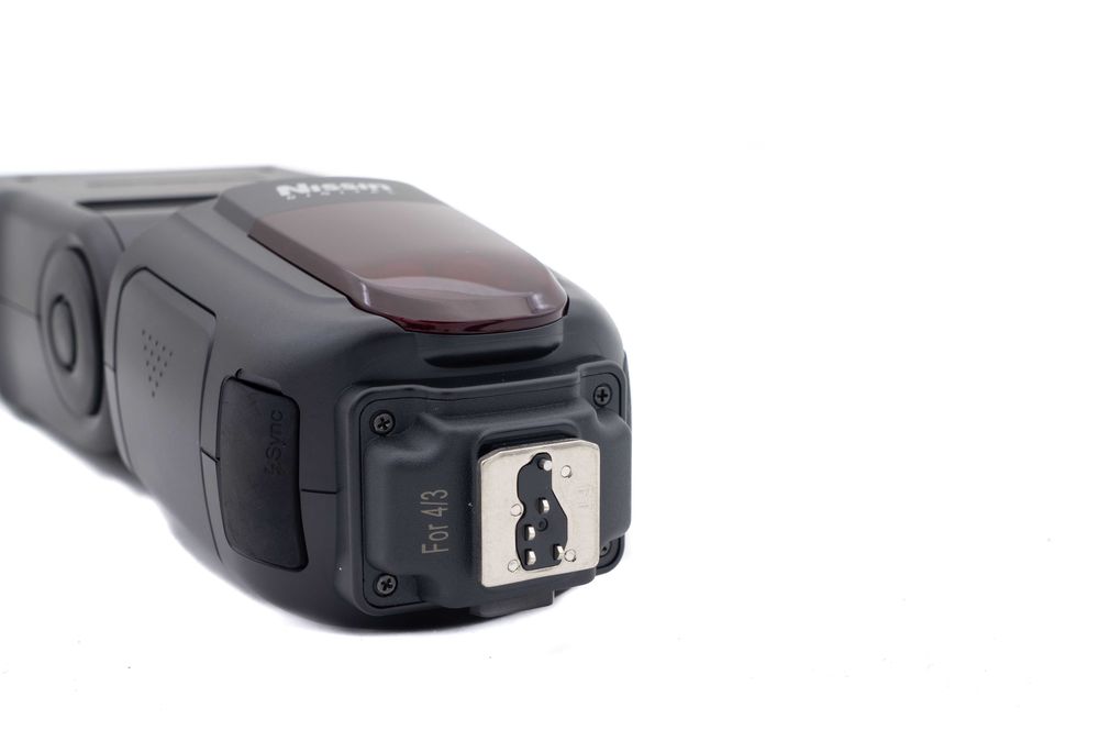 Blit Nissin Di700A patina Olympus, Panasonic  Micro Four thirds