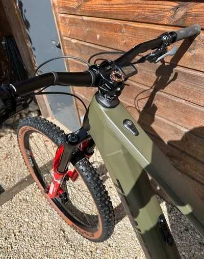 Transition Repeater din 2023
Mărimea L