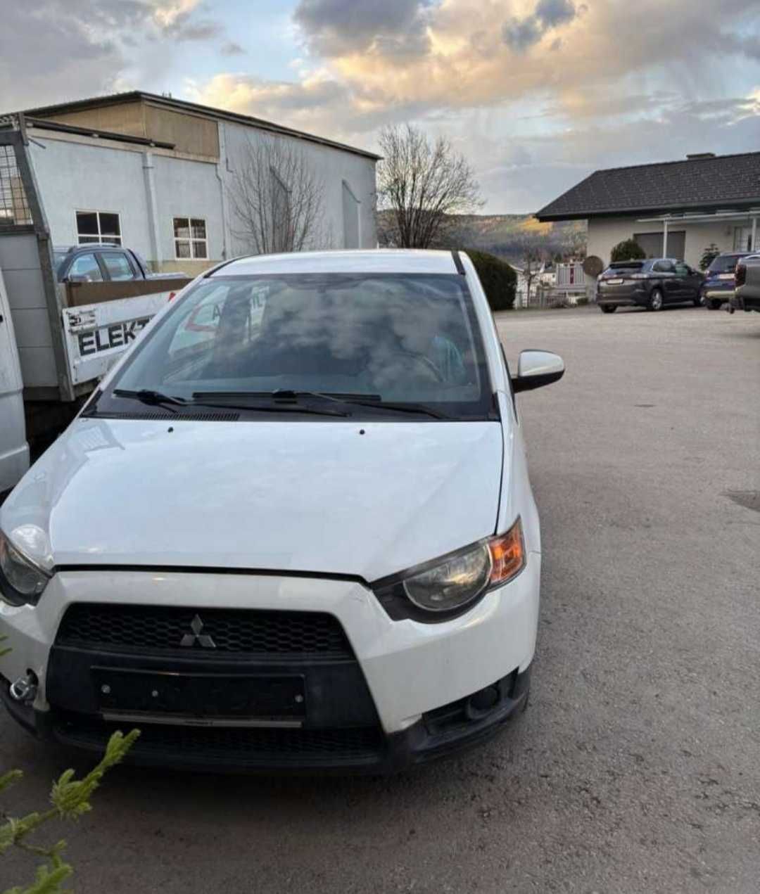 Mitsubishi Colt 1,1 и 1,3