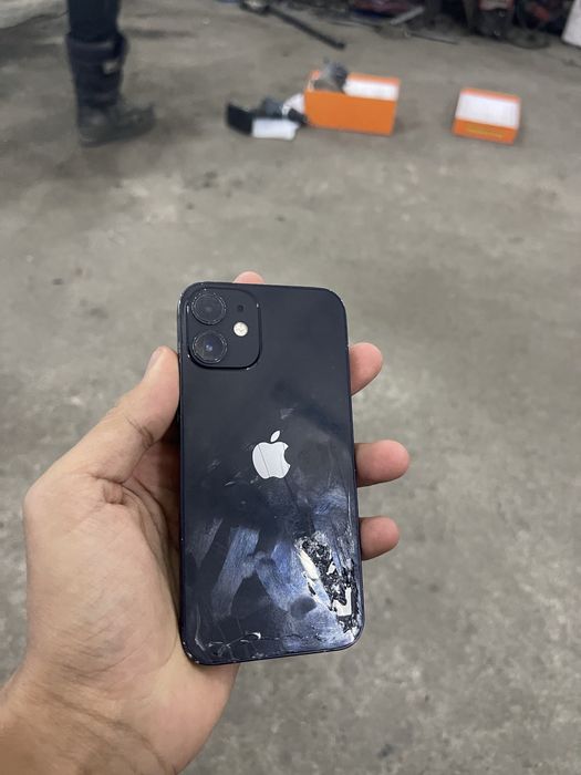 Продам Айфон 12 мини 128gb