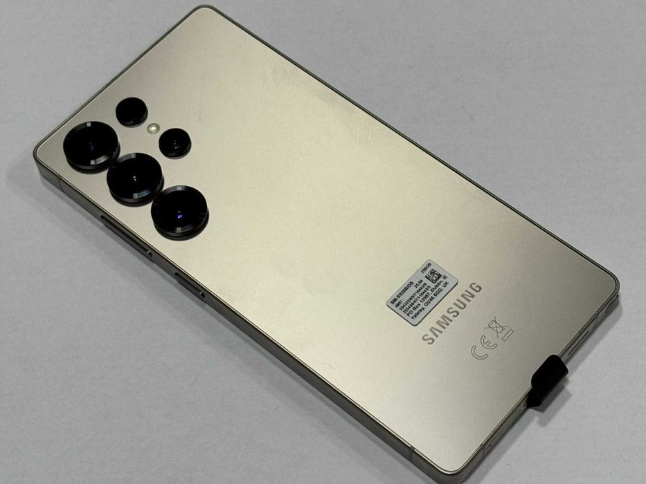 Samsung Galaxy S25 Ultra 5G 256GB 12GB RAM Dual (SM-S938)