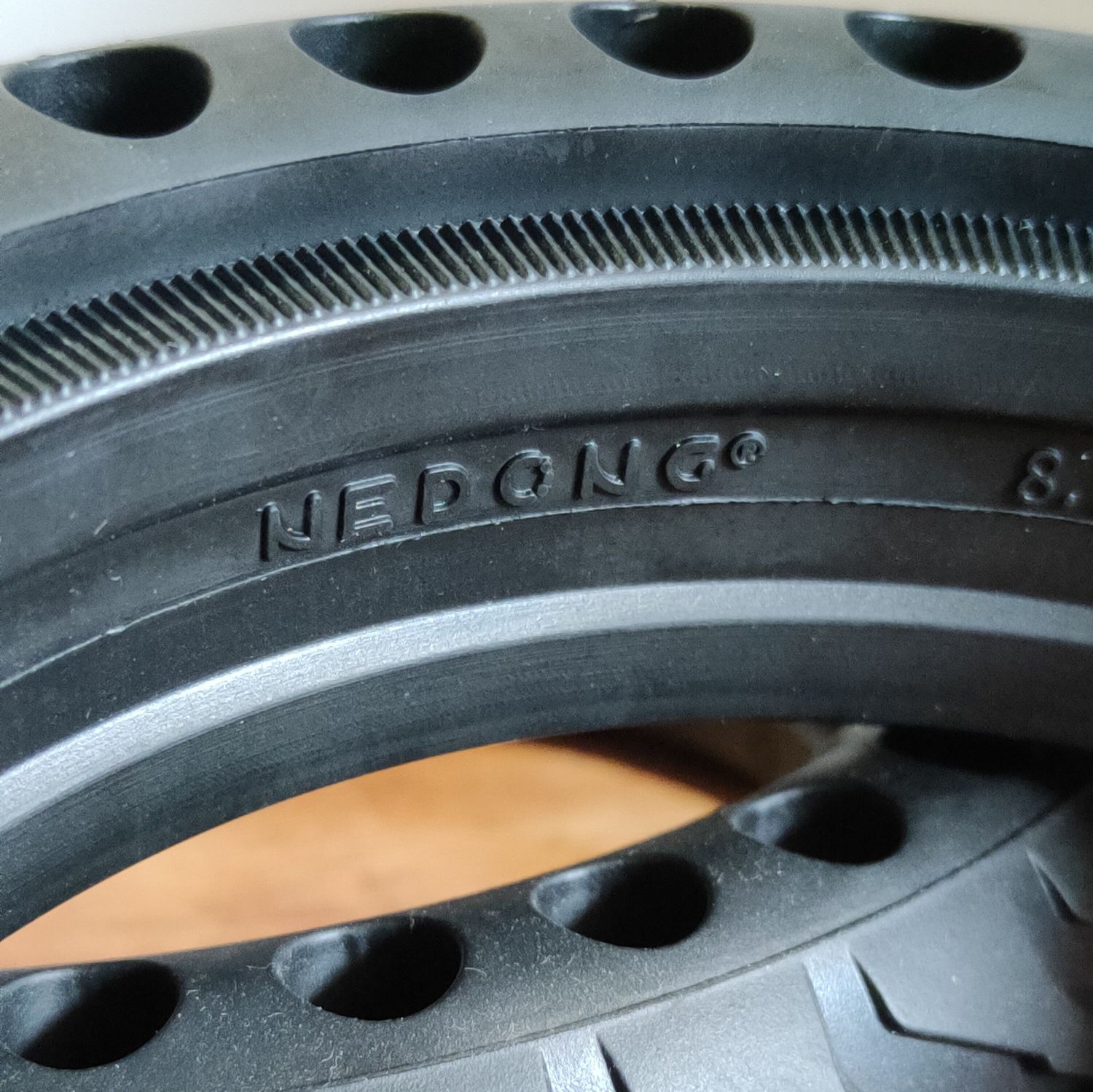 Нови гуми за електрически скутер nedong tires 8.5x2.0 n8.5-340011k-1