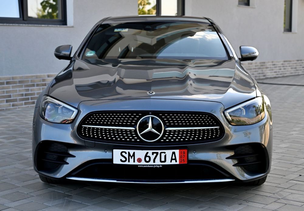Mercedes e300 de-2AMG-Multibeam-Burmester-plug-in-hybrid diesel