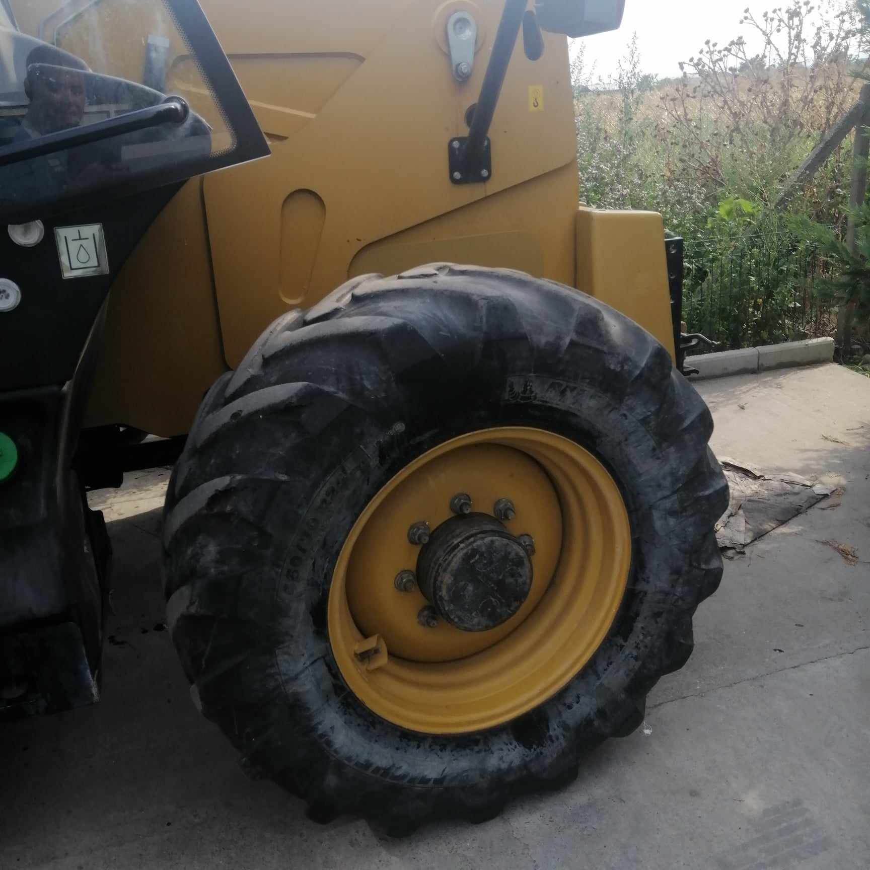 Caterpillar 407 TH