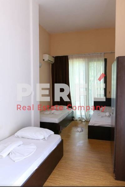 Продава се Тристаен апартамент в Созопол - 140 кв.м за 1079 €/кв.м - Снимка #2