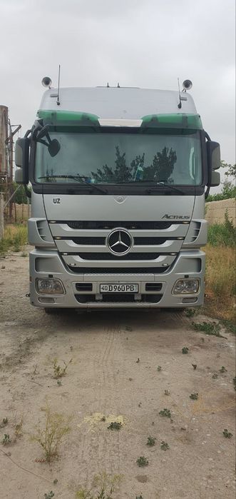 Mercedes Actros + прицеп Сотилади