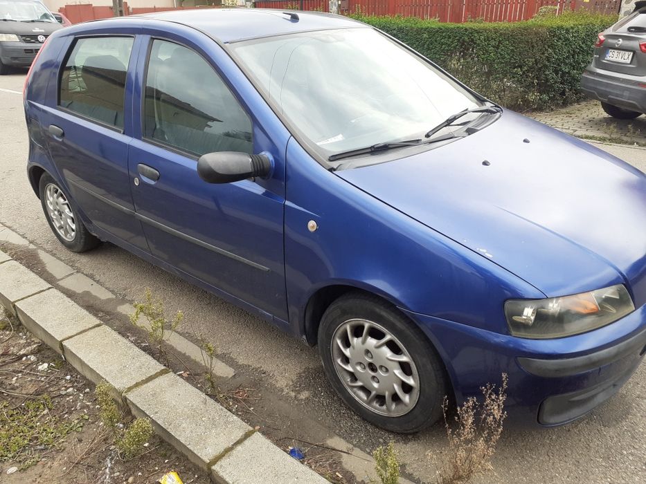 Vand fiat punto 1.2 benzina 2002