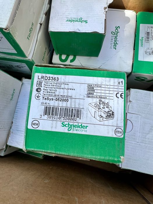 Contactoare electrice   Schneider