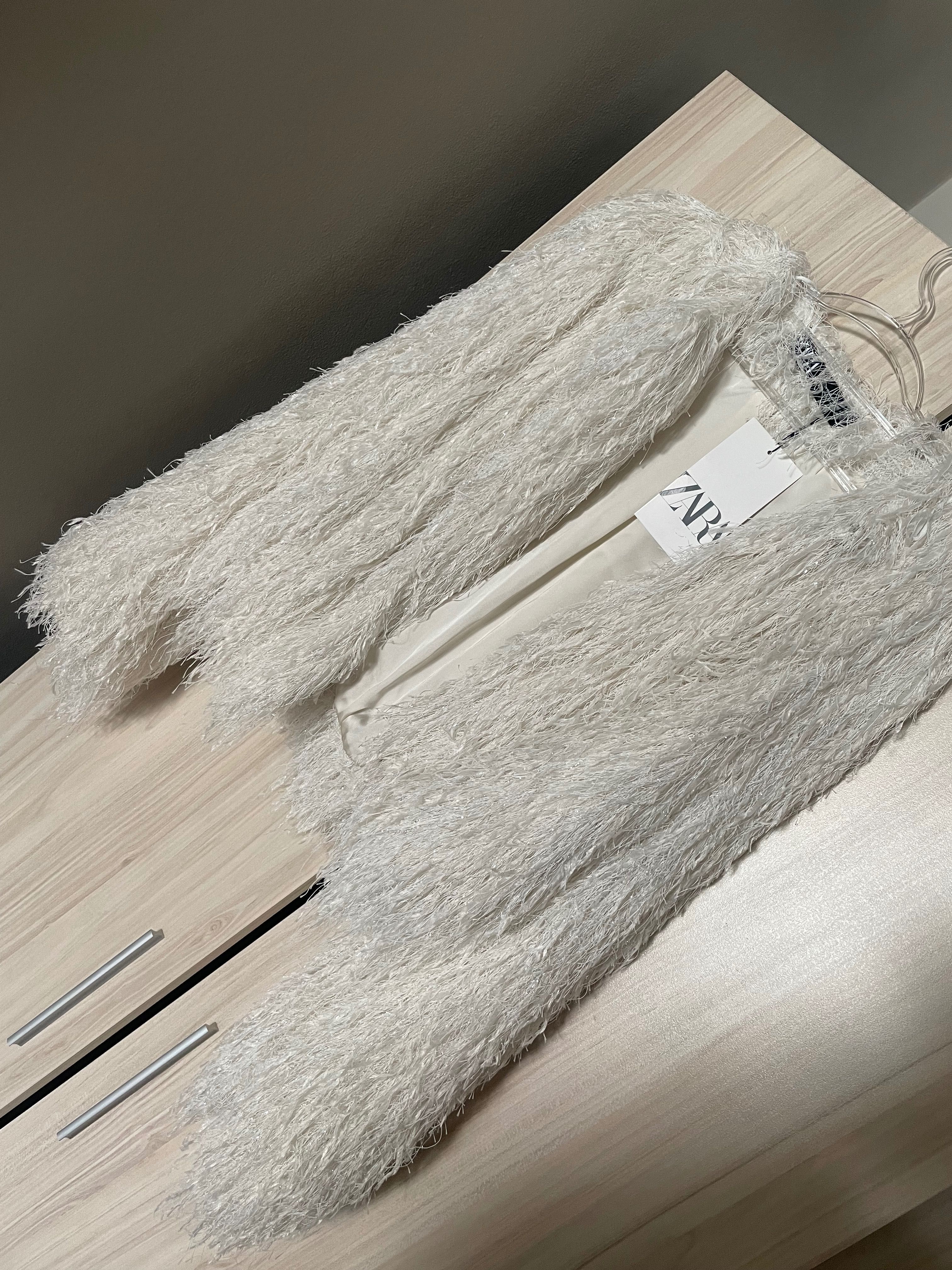 Ново дамско палто Zara