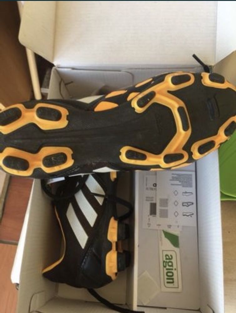Adidas - Messi