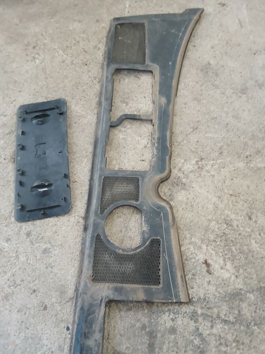 Кора над акумулатора ауди а4 б6 и б7