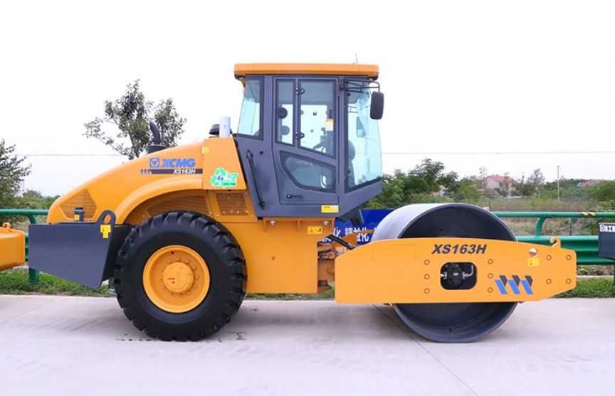 Одновальцовый грунтовый виброкаток XCMG XS163H