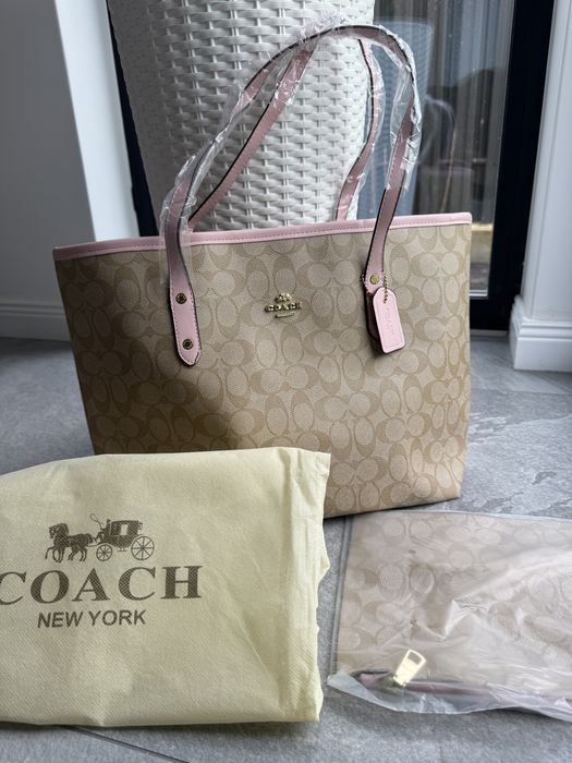 Geantă Coach New York
