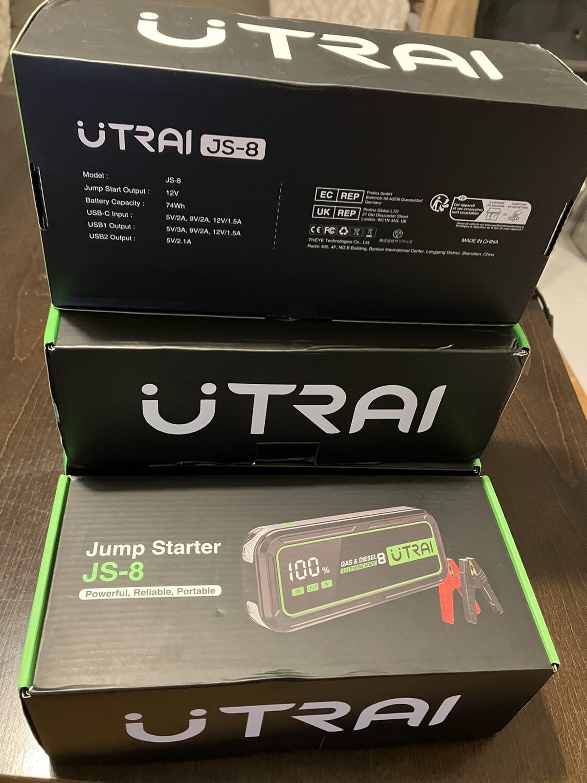 UTRAI 3000A Car Jumper Starter / Power Bank