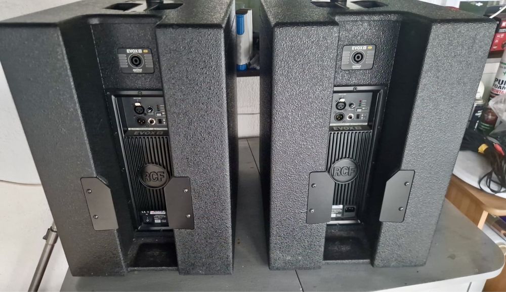 SISTEM RCF EVOX 8, sistem boxe sunet tip coloana cu subwoofer de 12"