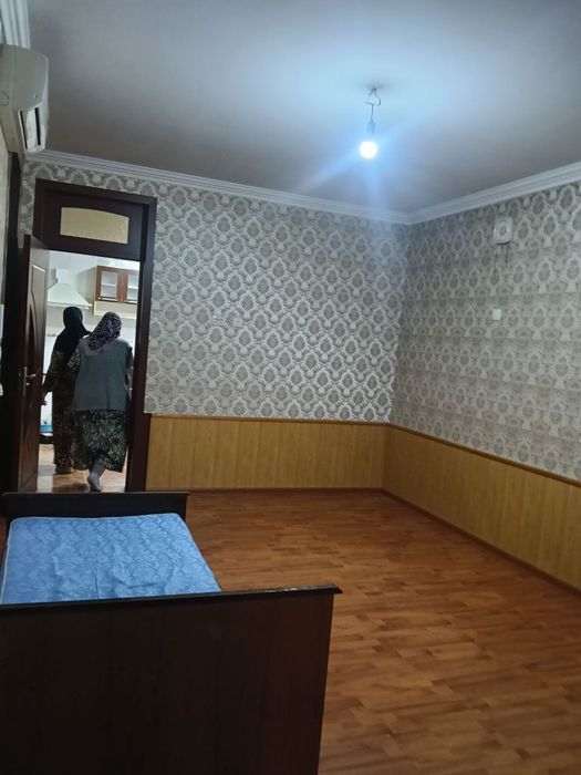 Учтепмнский район Камчатка из-за  3 соток 5 комн