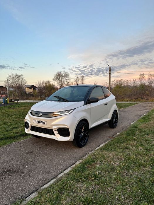 Aixam Coupe Aixam eCoupe SPORT White Pearl