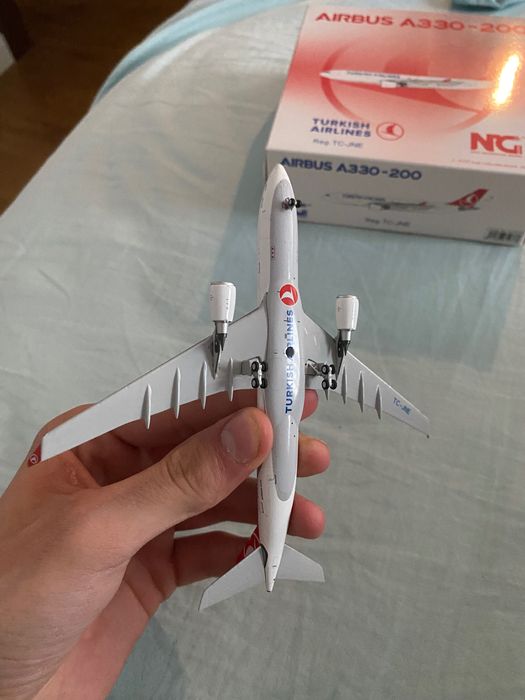 Vand macheta avion Turkis Airlines