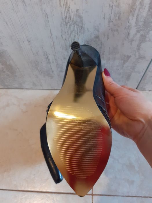 Дамски обувки 37 намер