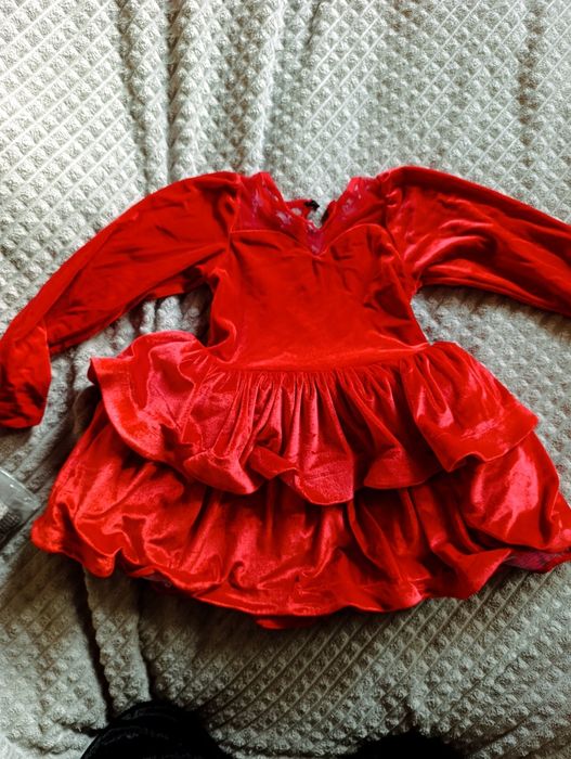 Детские вещи до 3-4 лет