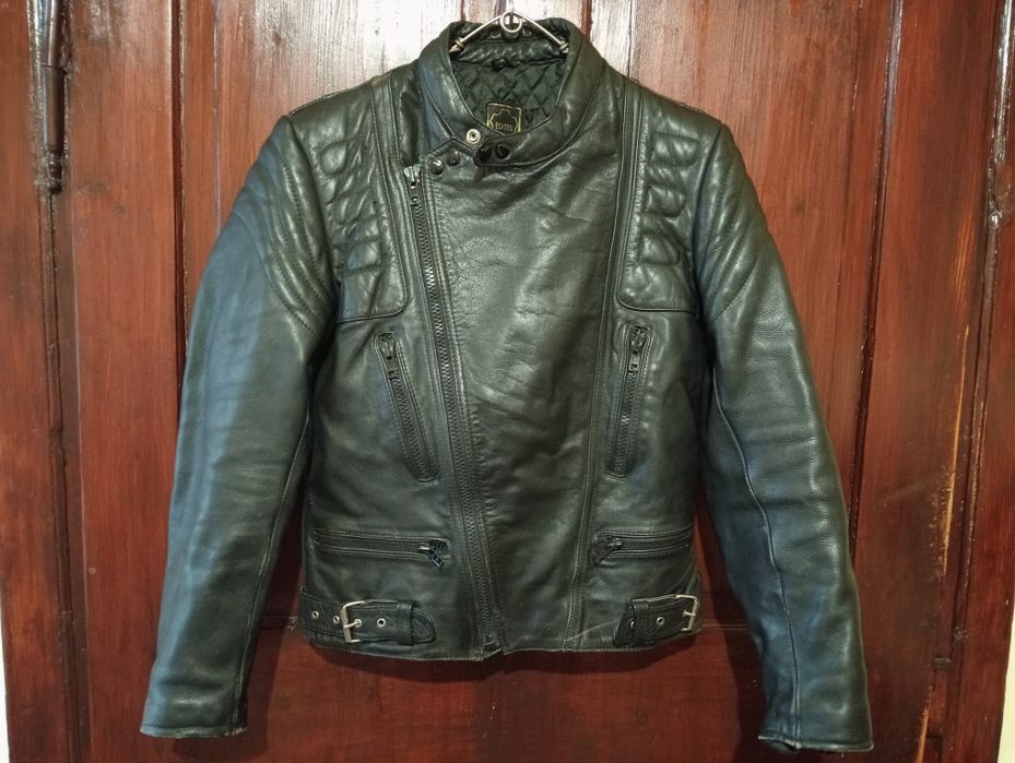 Geaca moto clasica