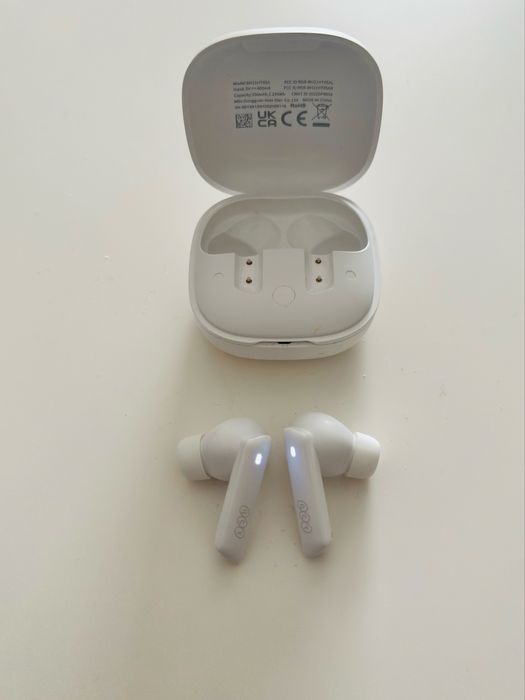 Безжични слушалки QCY