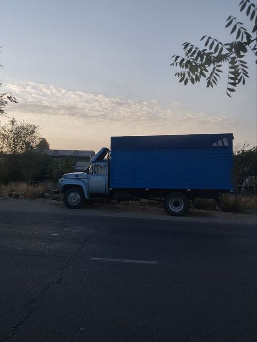 Ургут Зил 1981 йил сотилади