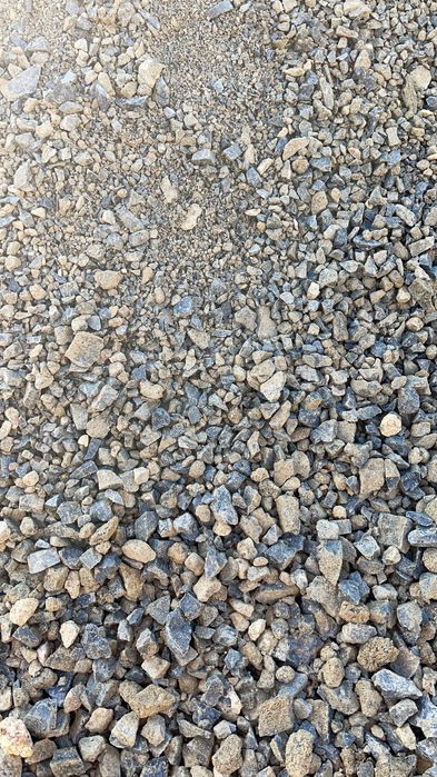 Nisip, balast, sorturi, refuz de ciur, cribluri și piatră Concasata,