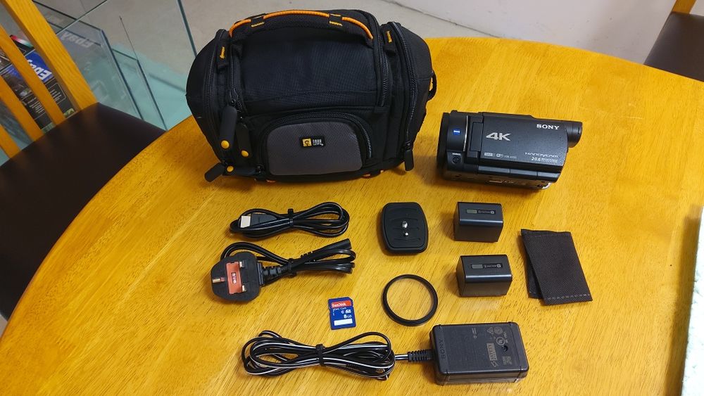 Camera video Sony 4K (FDR-AX33)